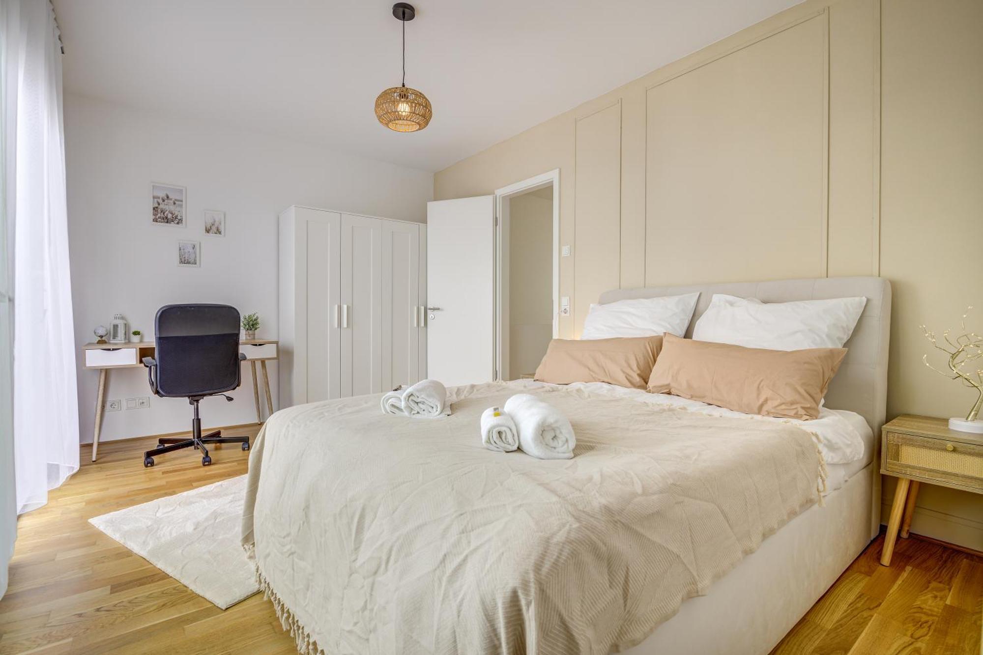 Exklusive 3-zimmer Luxus-maisonette In Hochheim - Naehe Frankfurt Flughafen, Wiesbaden Und Mainz Hochheim am Main