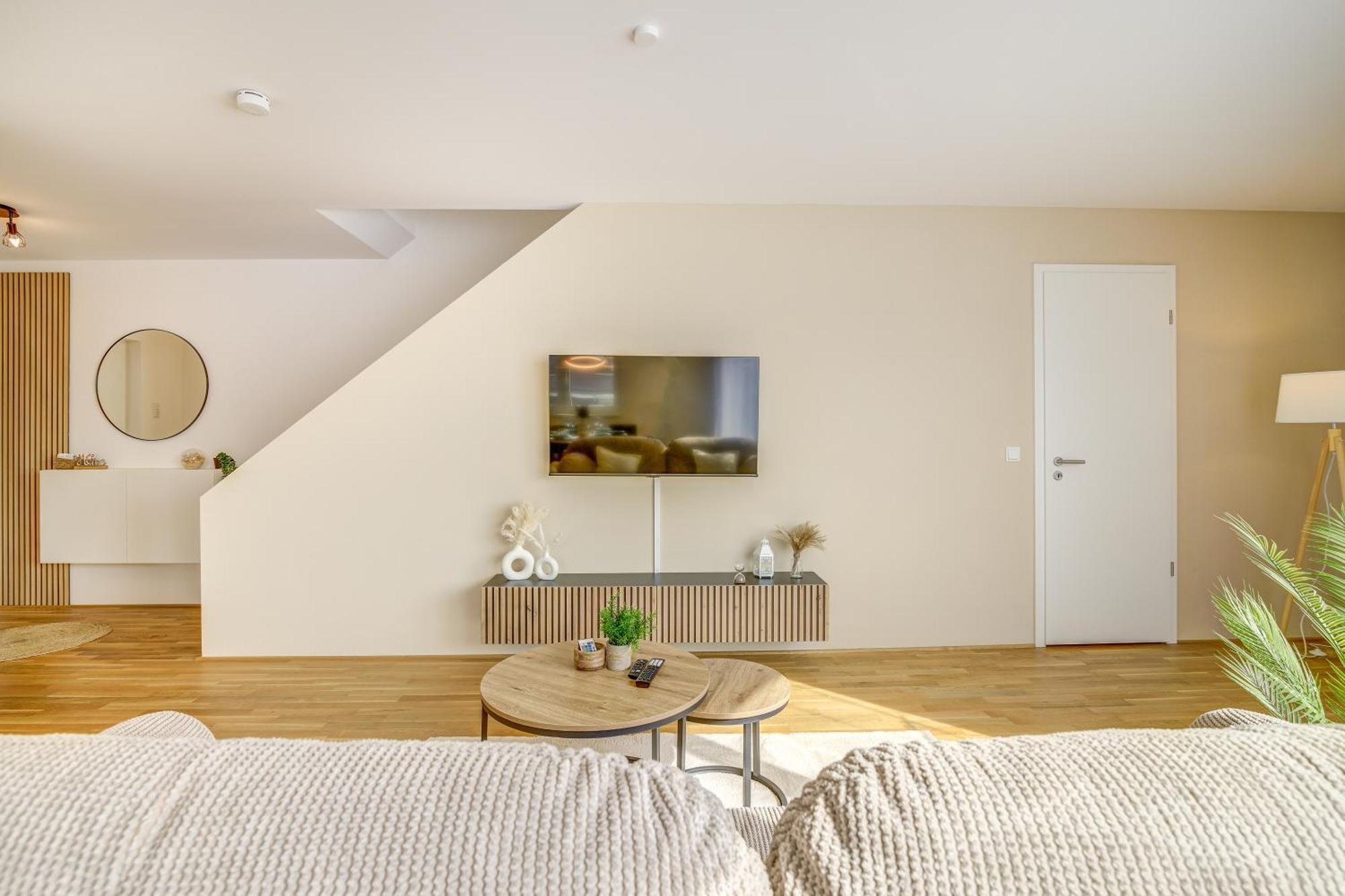 Exklusive 3-zimmer Luxus-maisonette In Hochheim - Naehe Frankfurt Flughafen, Wiesbaden Und Mainz * Hochheim am Main