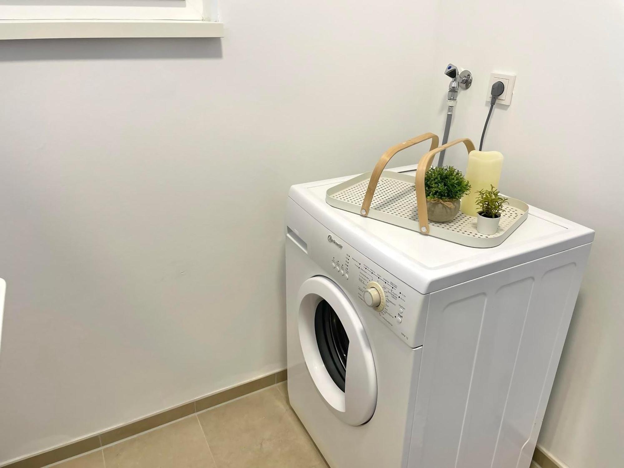 Apartment Exklusive 3-zimmer Luxus-maisonette In Hochheim - Naehe Frankfurt Flughafen, Wiesbaden Und Mainz *